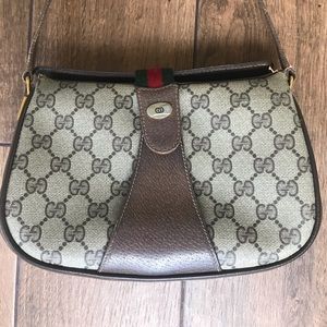 Authentic Gucci monogrammed purse shoulder bag